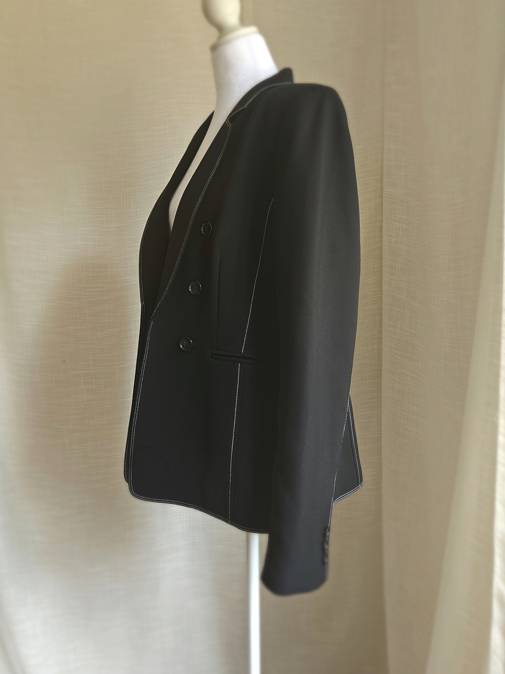 ​Donna Karan New York Women's Double-Breasted Contrast Stitch Blazer - Size L - Picture 8 of 16